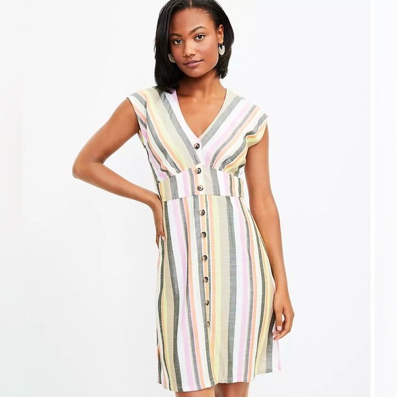 New LOFT Colorful Buttoned Sundress Cap Sleeves, V-neck Size 6 Petite - Picture 1 of 10